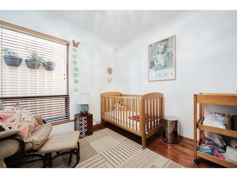 14 Clark Crescent, Paradise SA 5075