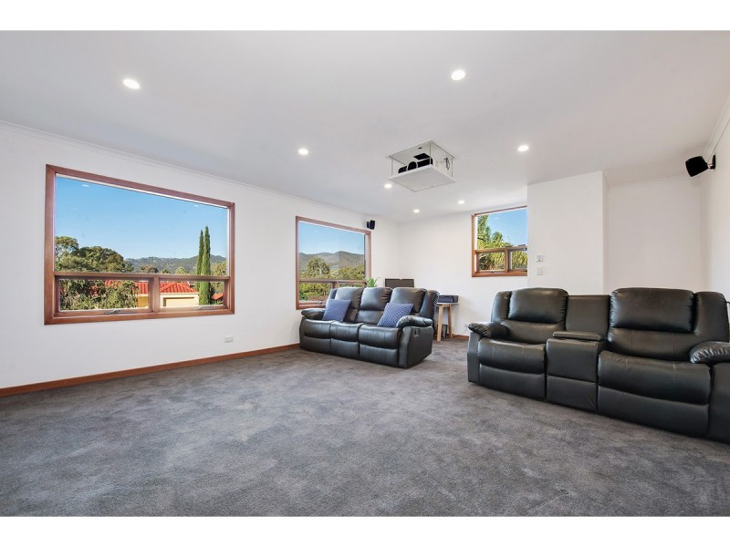 14 Clark Crescent, Paradise SA 5075