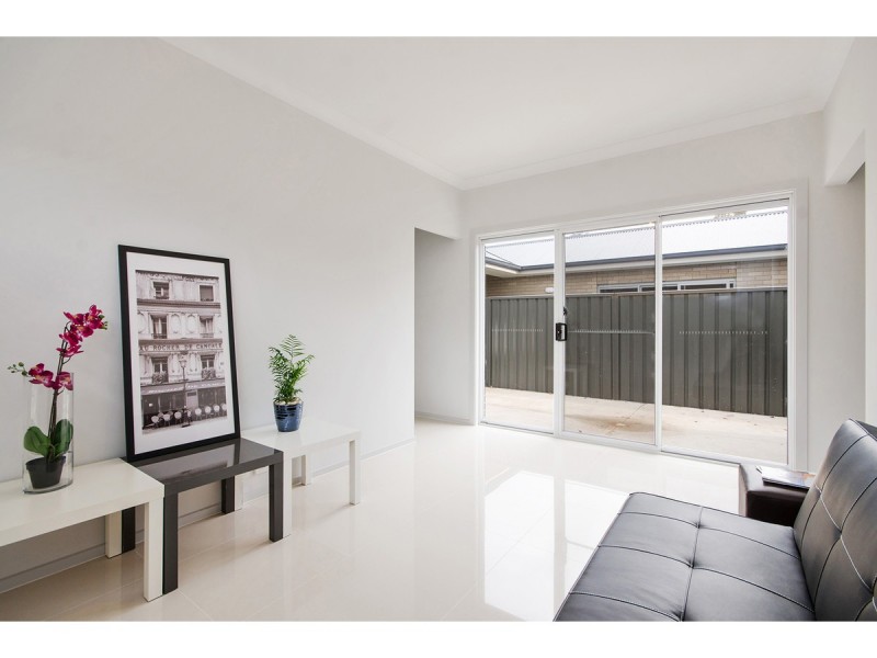 30b Ascot Avenue, Vale Park SA 5081