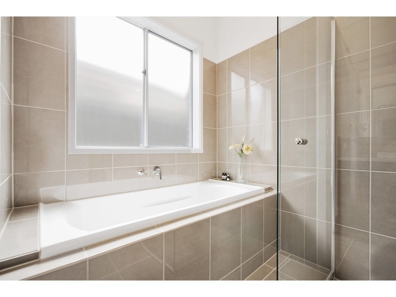 30b Ascot Avenue, Vale Park SA 5081