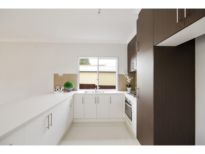 30b Ascot Avenue, Vale Park SA 5081