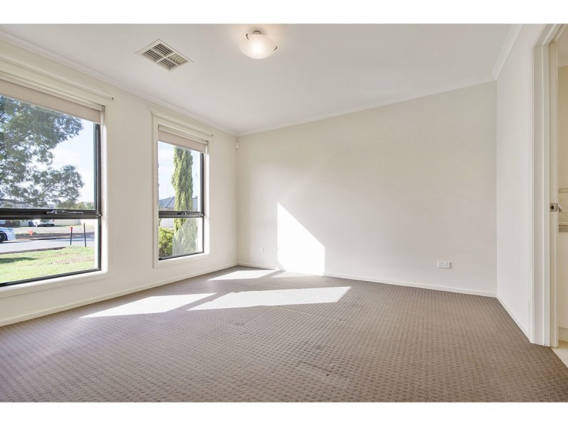 35 Peerless Road, Munno Para West SA 5115