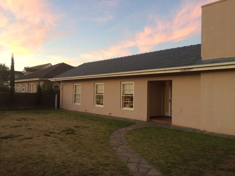 18 Richardson Avenue, Glenelg North SA 5045