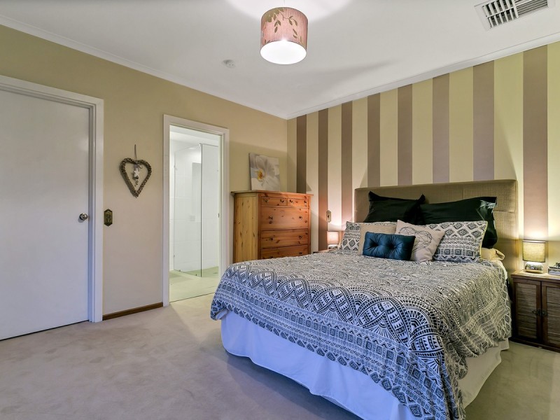 6 Orange Grove Circuit, Dernancourt SA 5075