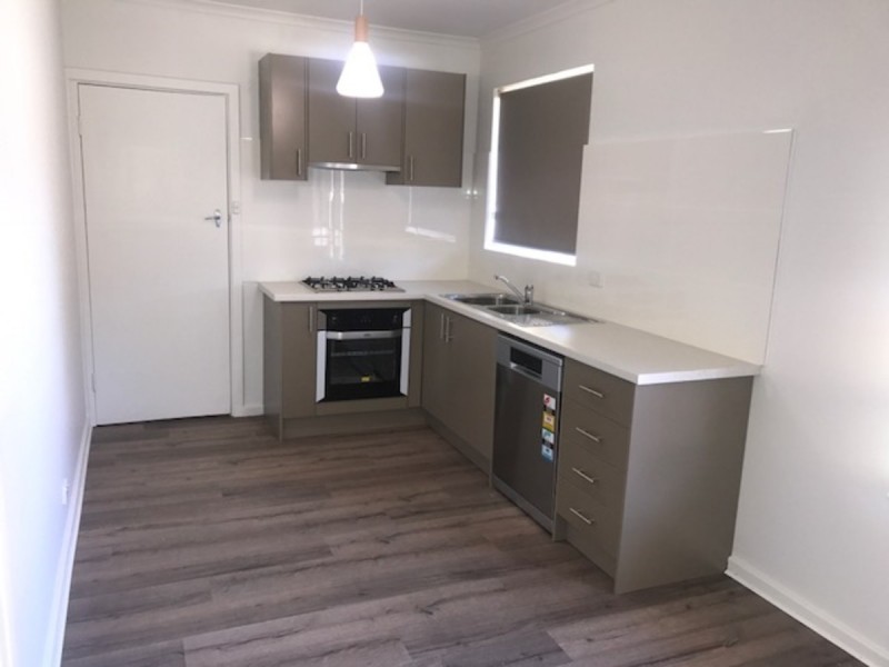 10 Sandra Avenue, Rostrevor SA 5073