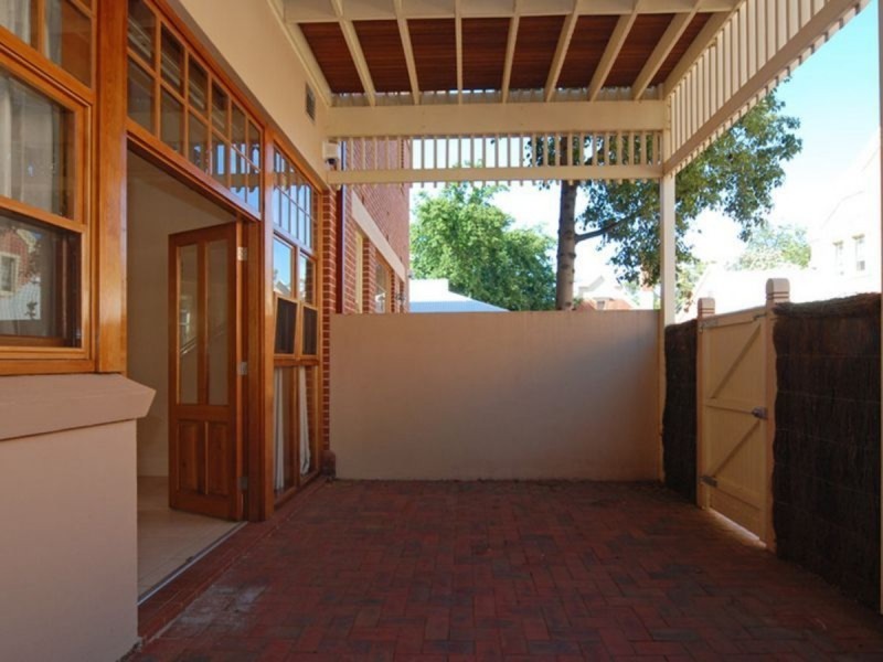 2/41 Osmond Terrace, Norwood SA 5067