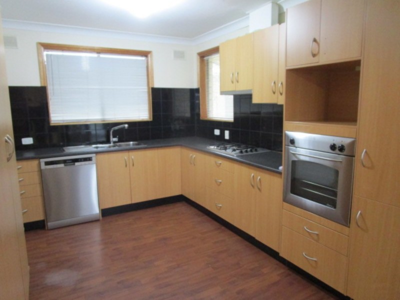 11 Cooke Street, Modbury SA 5092