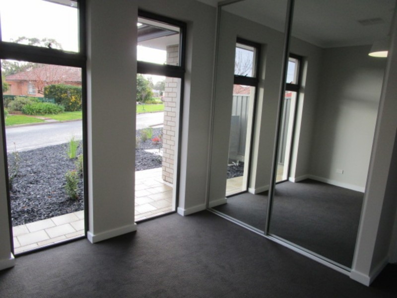 9 Almond Avenue, Dernancourt SA 5075