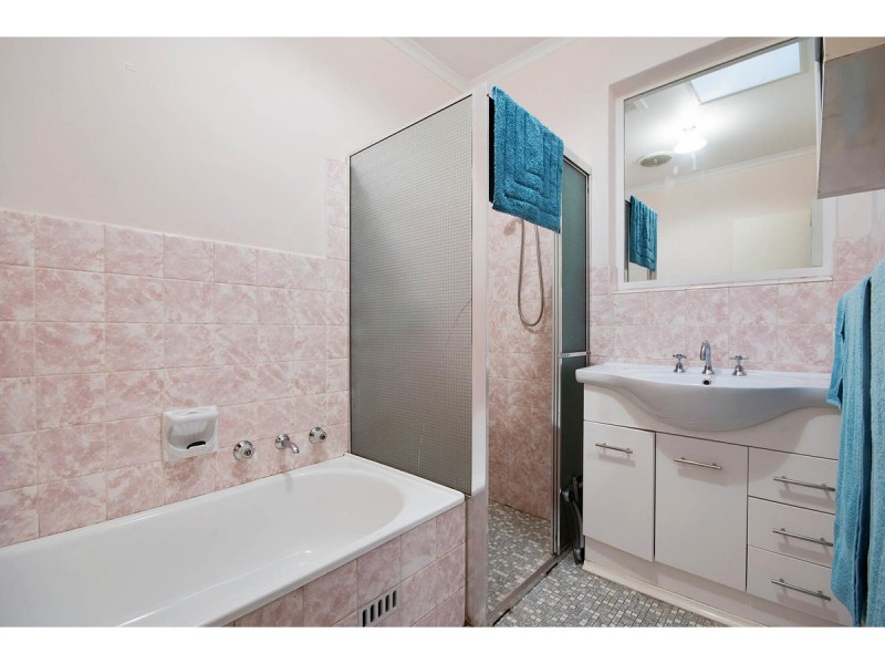 40 Gloucester Avenue, Salisbury East SA 5109