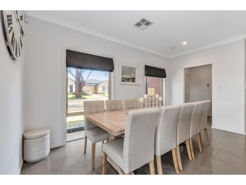 3 Stock Avenue, Campbelltown SA 5074