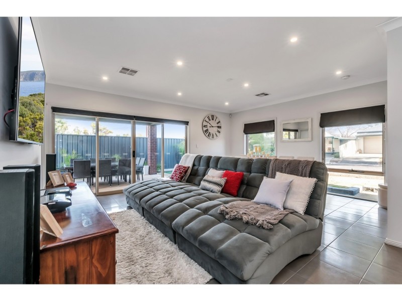 3 Stock Avenue, Campbelltown SA 5074