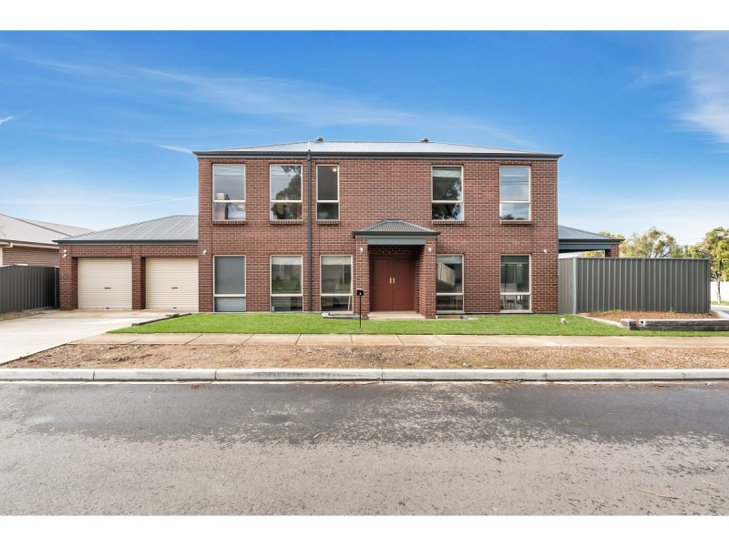 3 Stock Avenue, Campbelltown SA 5074
