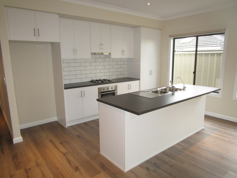 8 Zircon Crescent, Highbury SA 5089