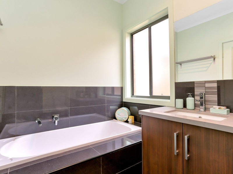 11b Sheila Street, Rostrevor SA 5073