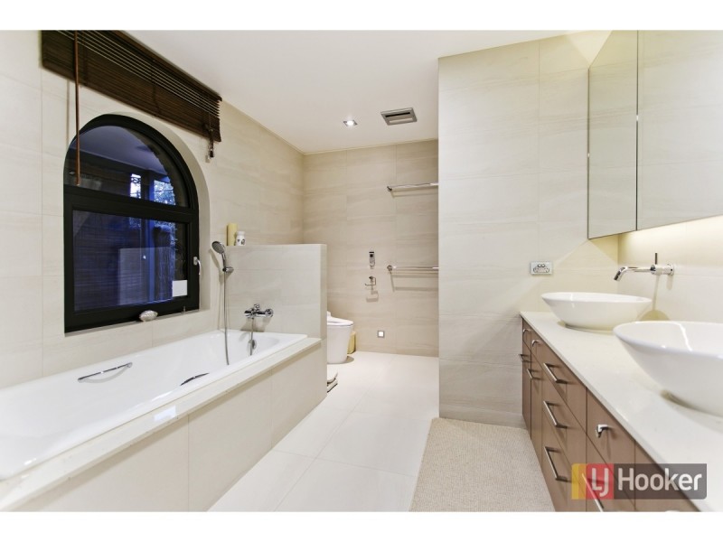 8 The Common, Beaumont SA 5066