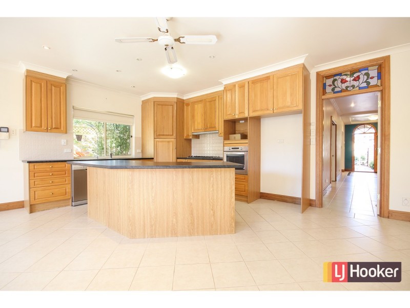 1a Peter Avenue, Campbelltown SA 5074