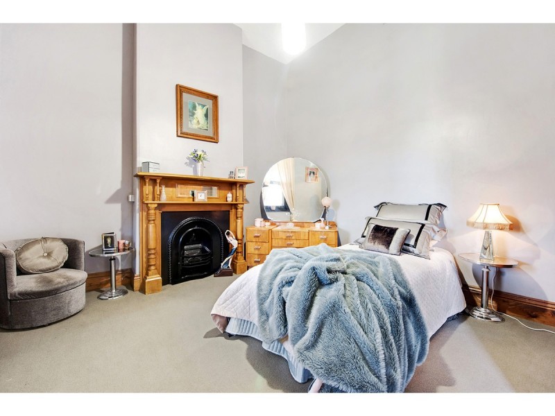 80 Mead Street, Birkenhead SA 5015