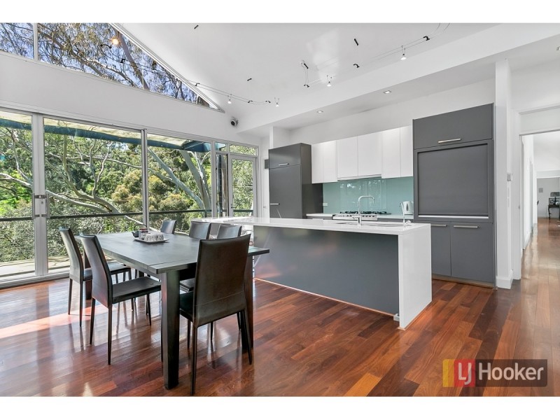 18 Slapes Gully Road, Burnside SA 5066