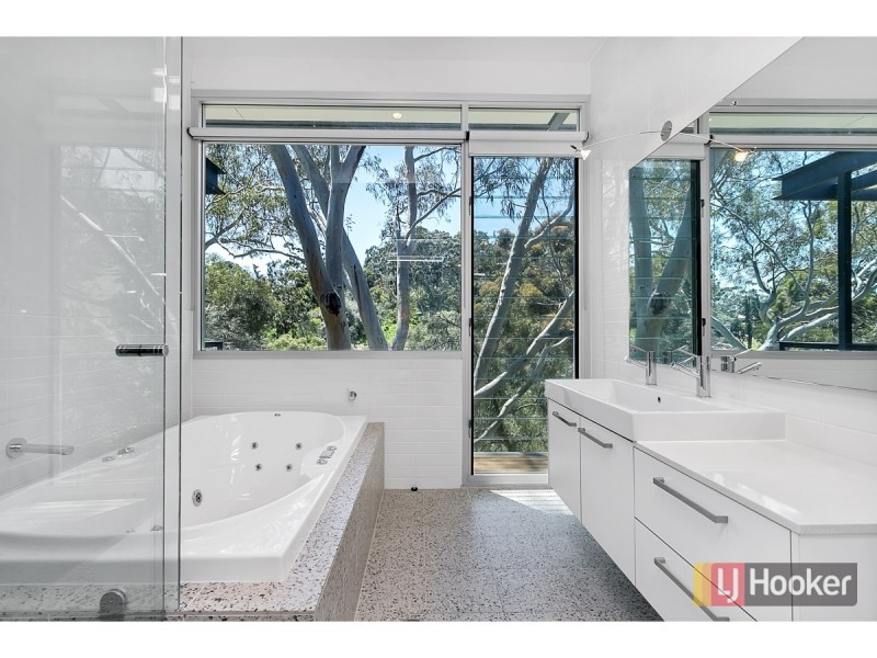 18 Slapes Gully Road, Burnside SA 5066