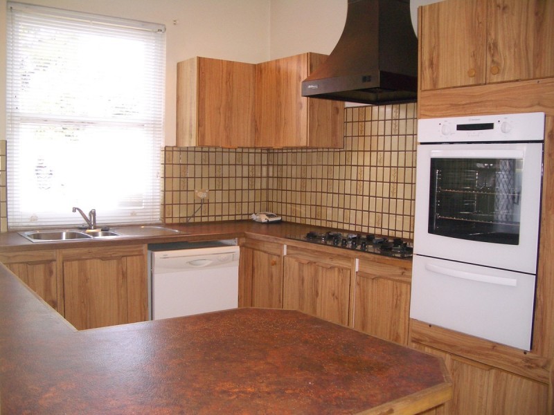 13 Ellerslie Street, Kensington Gardens SA 5068