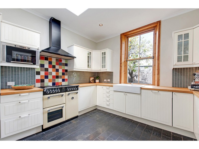 25 Stephen Terrace, St Peters SA 5069