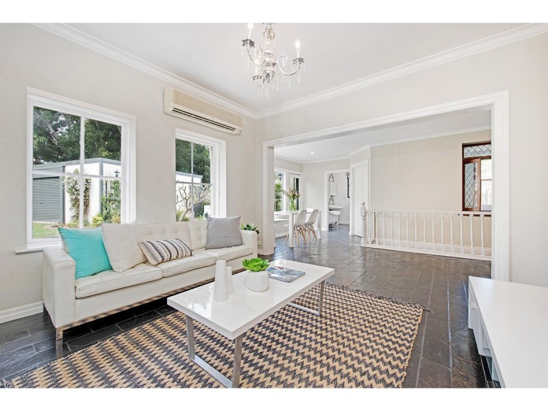 25 Stephen Terrace, St Peters SA 5069