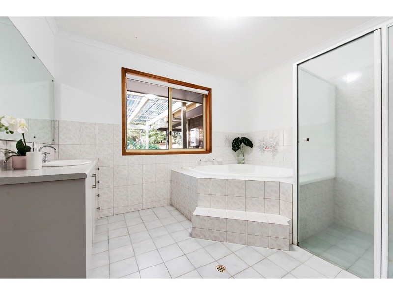 68 Target Hill Road, Salisbury Heights SA 5109