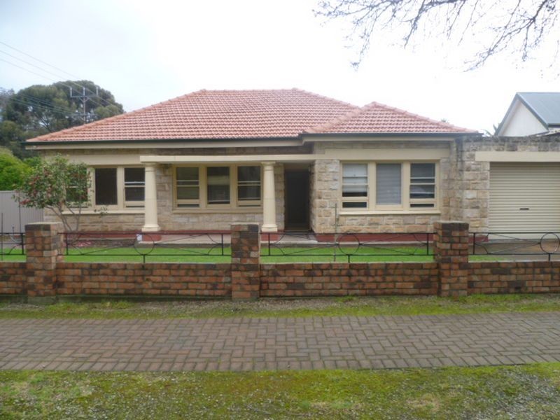 18 Third Avenue, St Peters SA 5069