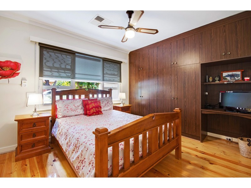 4 Colleen Street, Rostrevor SA 5073