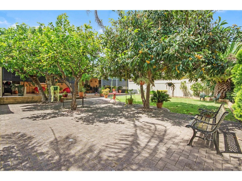 4 Colleen Street, Rostrevor SA 5073