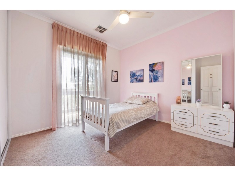 21a Oleander Drive, Banksia Park SA 5091