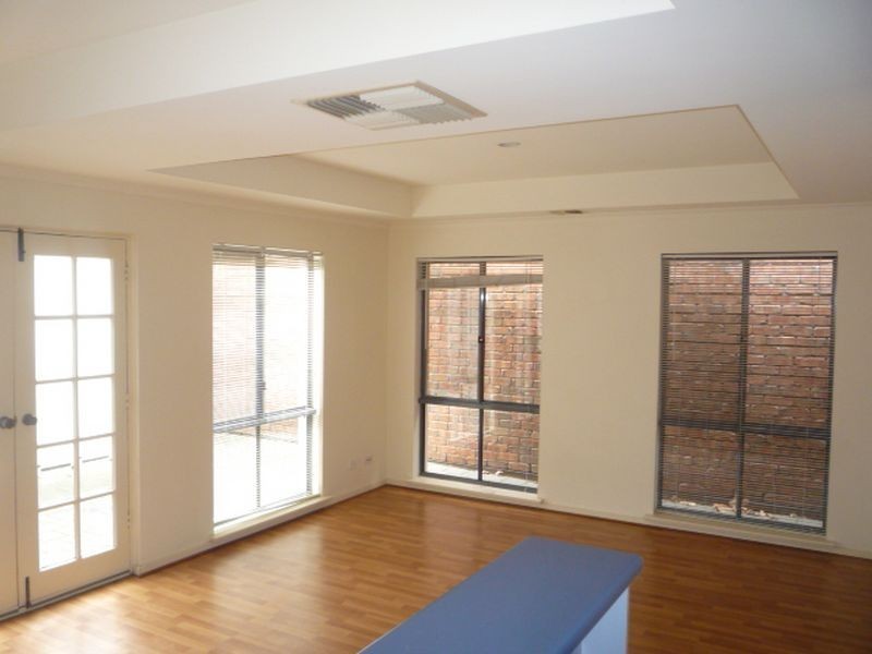 17 Barker Court, Mile End SA 5031