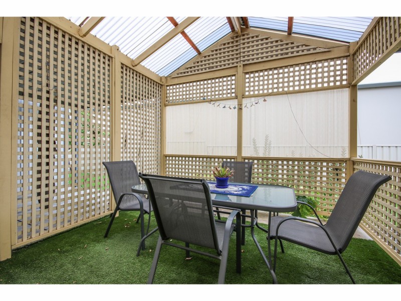 8 Louis Crescent, Newton SA 5074