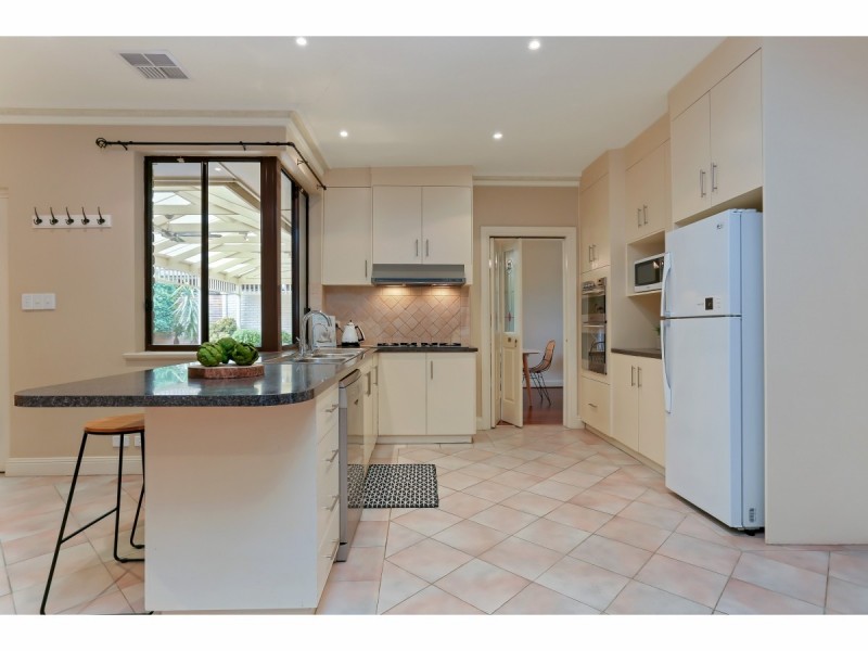 11 Patrick Street, Athelstone SA 5076