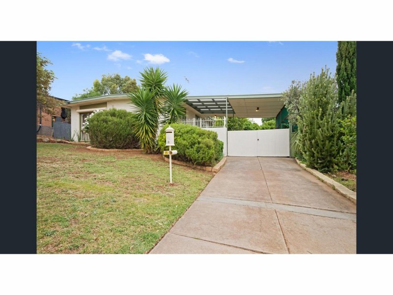 15 Parslow Road, Para Hills SA 5096