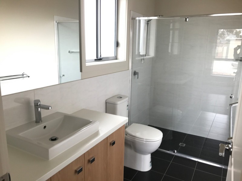 24 Mitchell Street East, Seaton SA 5023