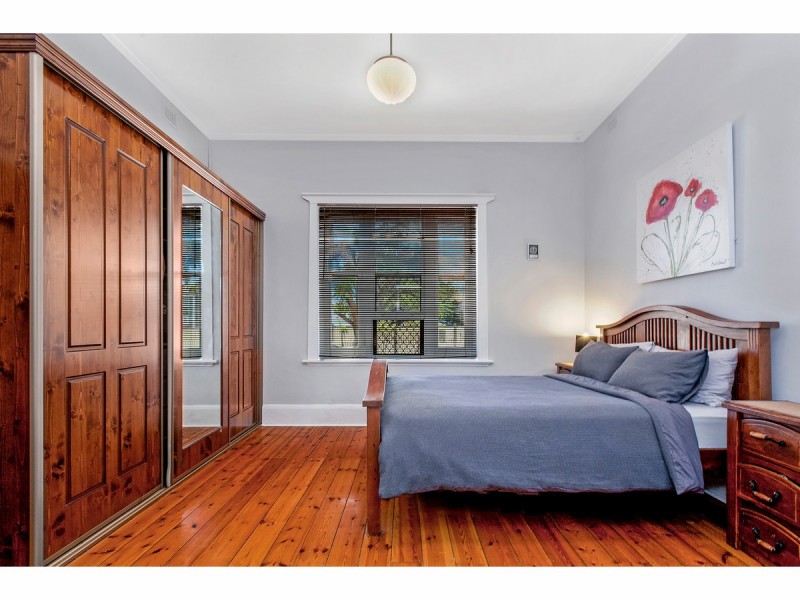 136 Jetty Road, Largs Bay SA 5016