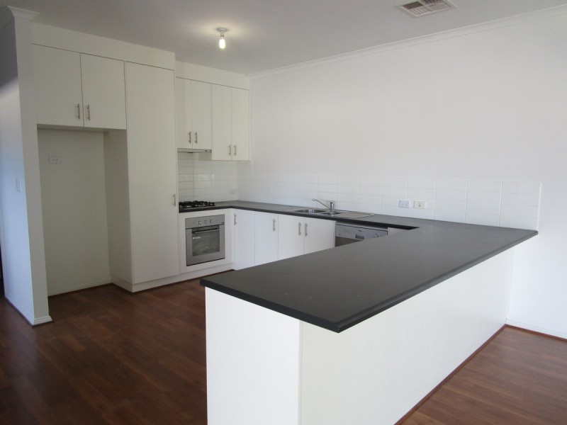 25 Redward Avenue, Greenacres SA 5086