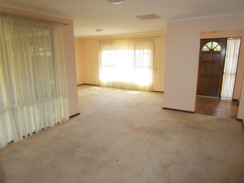 9 Macadam Street, Modbury Heights SA 5092