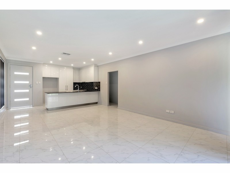 18b Todd Road, Para Hills SA 5096