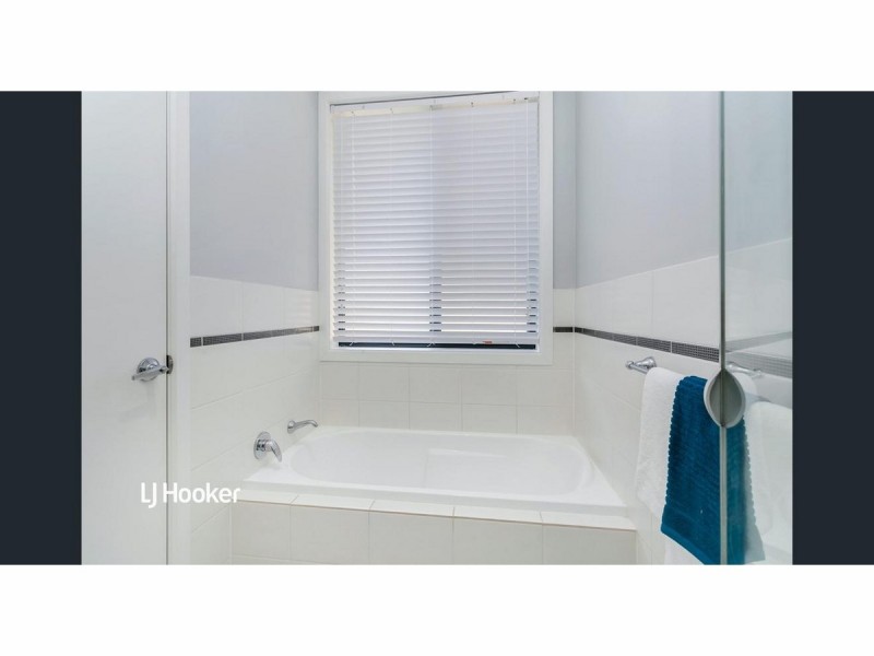 32b Grenville Avenue, Hillcrest SA 5086