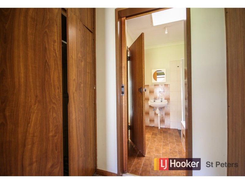 7 Jeffs Street, Campbelltown SA 5074