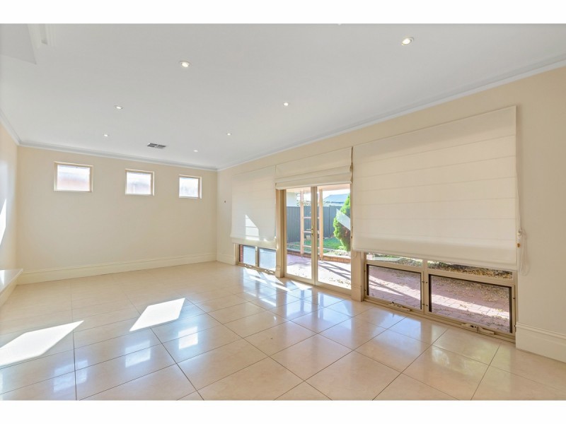 1/160 Ashbrook Avenue, Trinity Gardens SA 5068