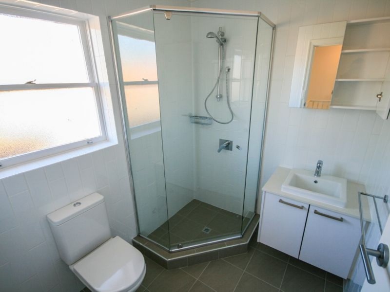 11/8-10 Robert Street, Glenelg South SA 5045