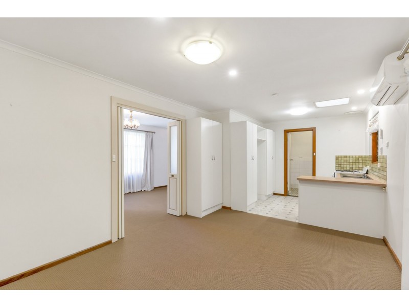 16 Lincoln Road, Paradise SA 5075