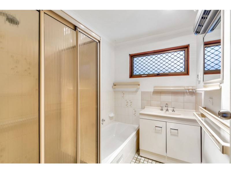 16 Lincoln Road, Paradise SA 5075