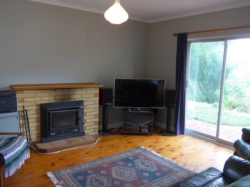 2 Bishop Street, Skye SA 5072