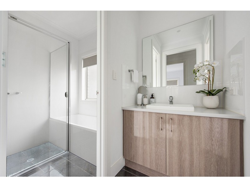 22B Silvermere Avenue, Paradise SA 5075