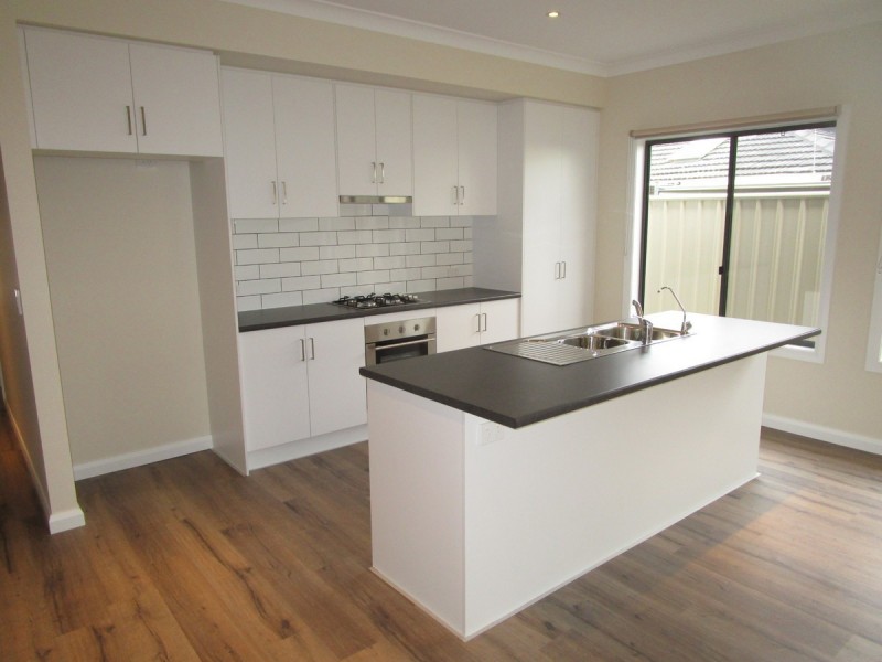8 Zircon Crescent, Highbury SA 5089