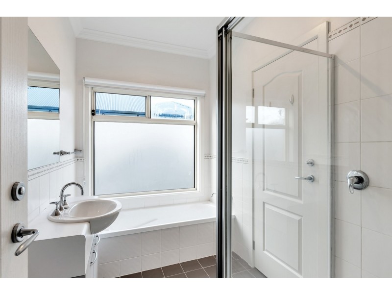 2 St. Johns Lane, Felixstow SA 5070